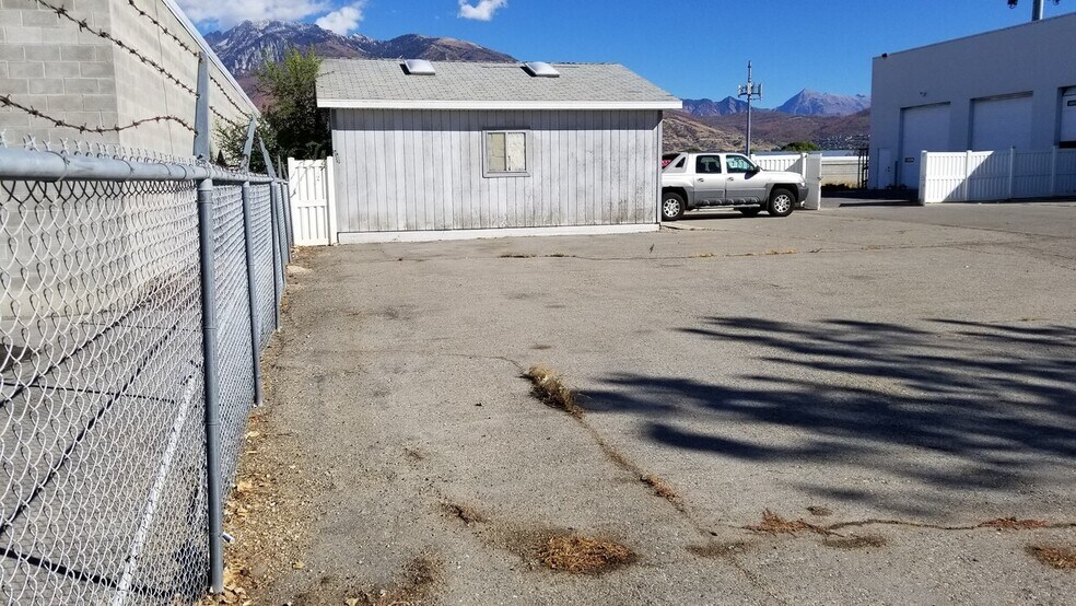 More Photos Of 12541 Minuteman Dr, Draper Auto Repair For Sale