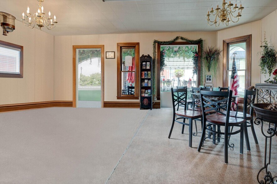 More Photos Of 134 E Main St, Morehead General Retail For Sale