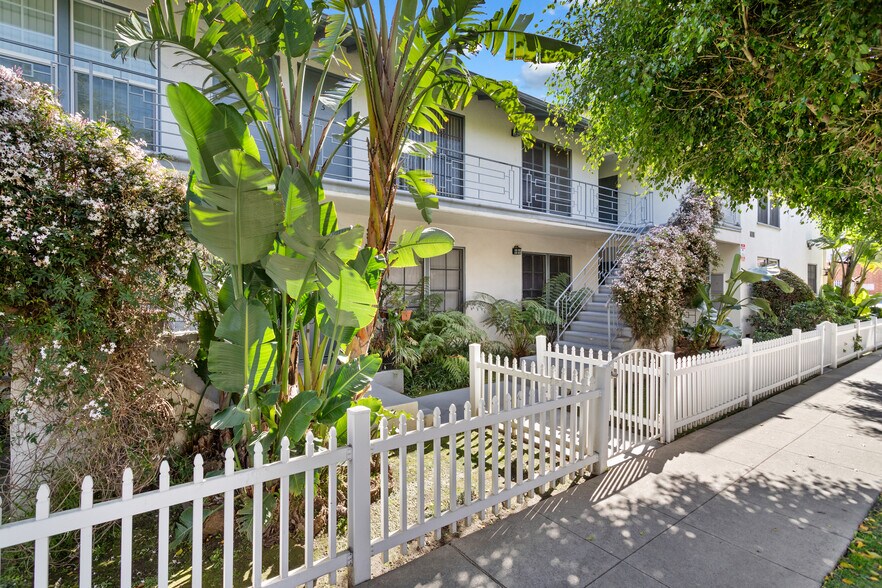 More Photos Of 11158-11162 Massachusetts Ave, Los Angeles Apartments For Sale