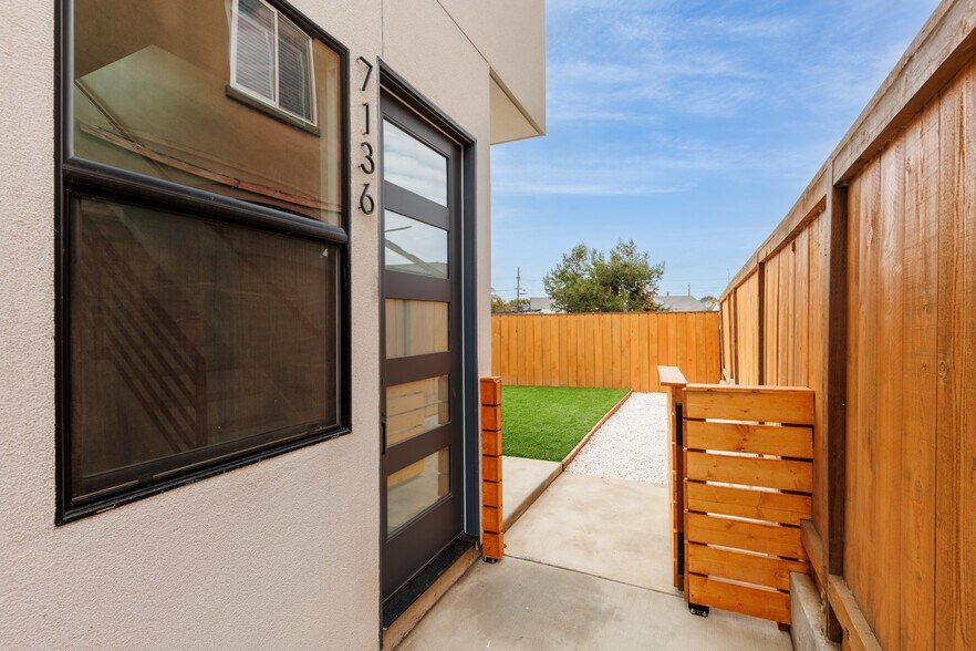 More Photos Of 7128 E Hyatt St, San Diego Apartments For Sale