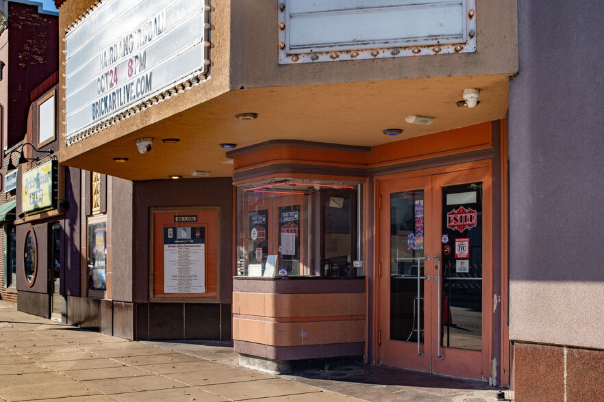 More Photos Of 230 Main St, Hobart Movie Radio TVStudio For Sale