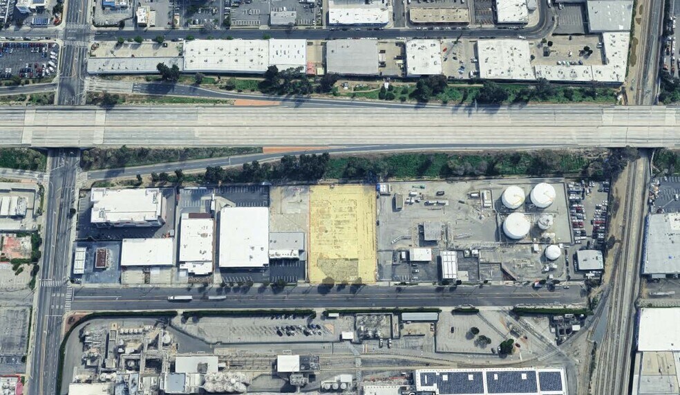 More Photos Of 8144 Haskell Ave, Van Nuys Land For Sale