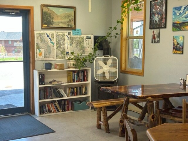 More Photos Of 5330 York Rd, Helena Convenience Store For Sale