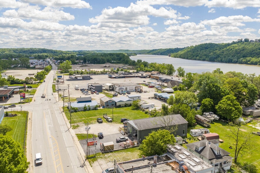 More Photos Of 4255 Kellogg Ave, Cincinnati Self Storage For Sale