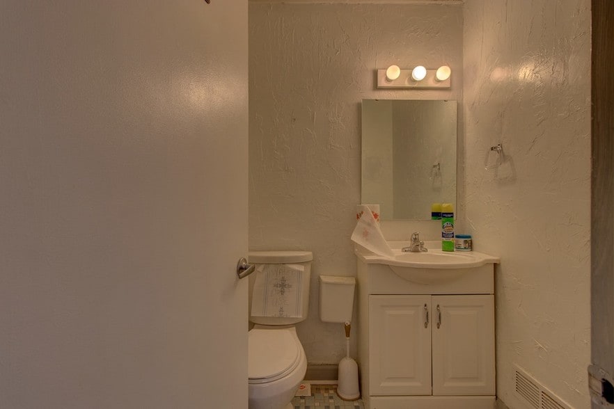 More Photos Of 4311 Appleton Ave NW, Roanoke Office For Lease