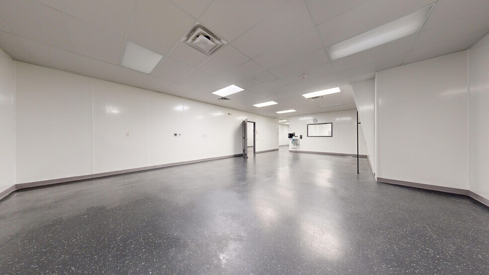 More Photos Of 1105 Constitution Dr, Trinidad Food Processing For Sale