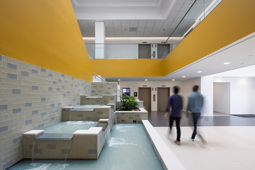 More Photos Of 3111 N Tustin Ave, Orange Office For Lease