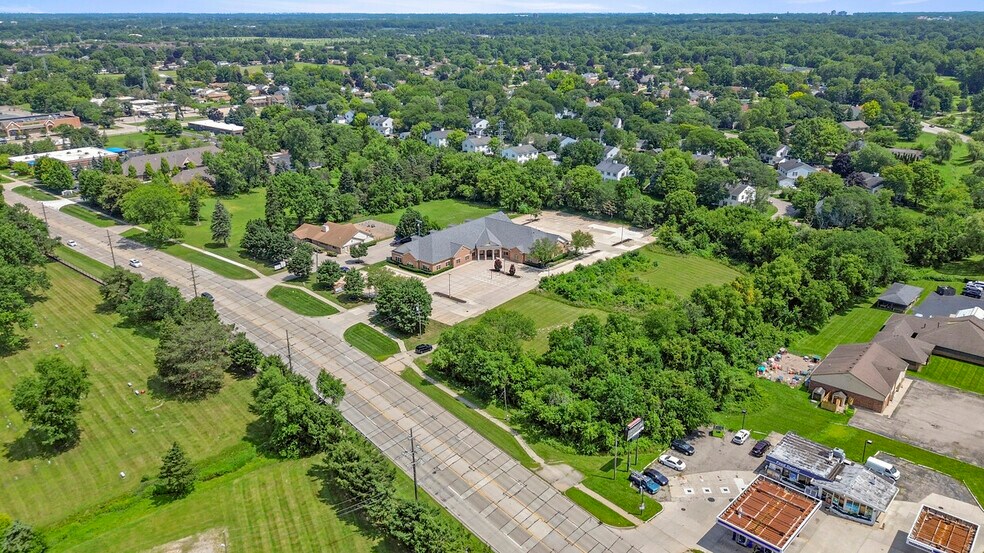 More Photos Of 38500 Garfield Rd, Clinton Township Land For Sale