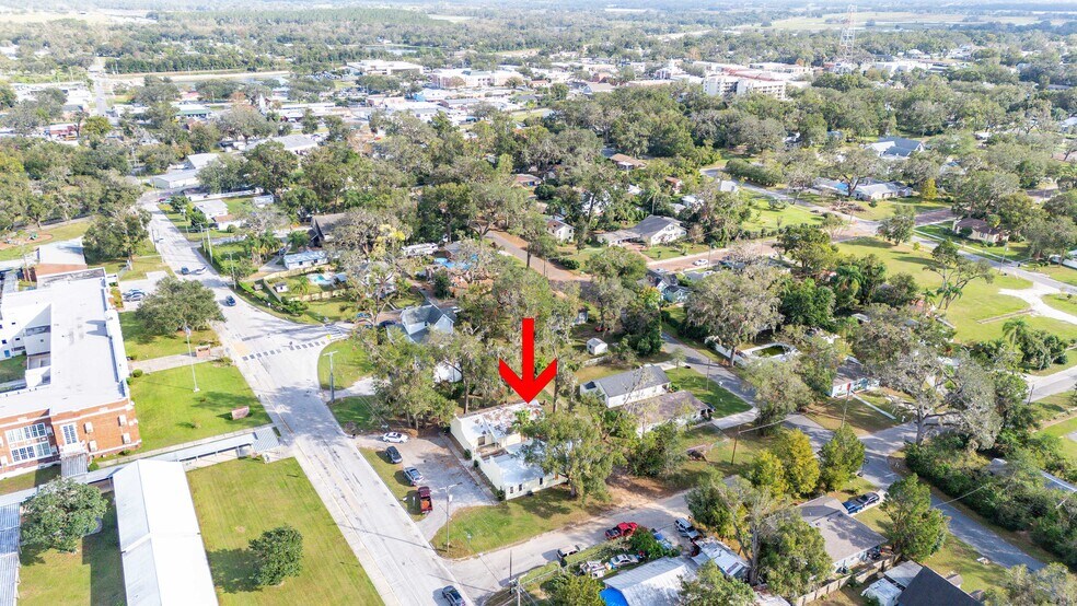 Primary Photo Of 37540 Martin Luther King Blvd, Dade City Apartments For Sale