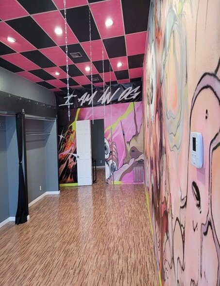 More Photos Of 690-700 E Mcnab Rd, Pompano Beach Freestanding For Lease