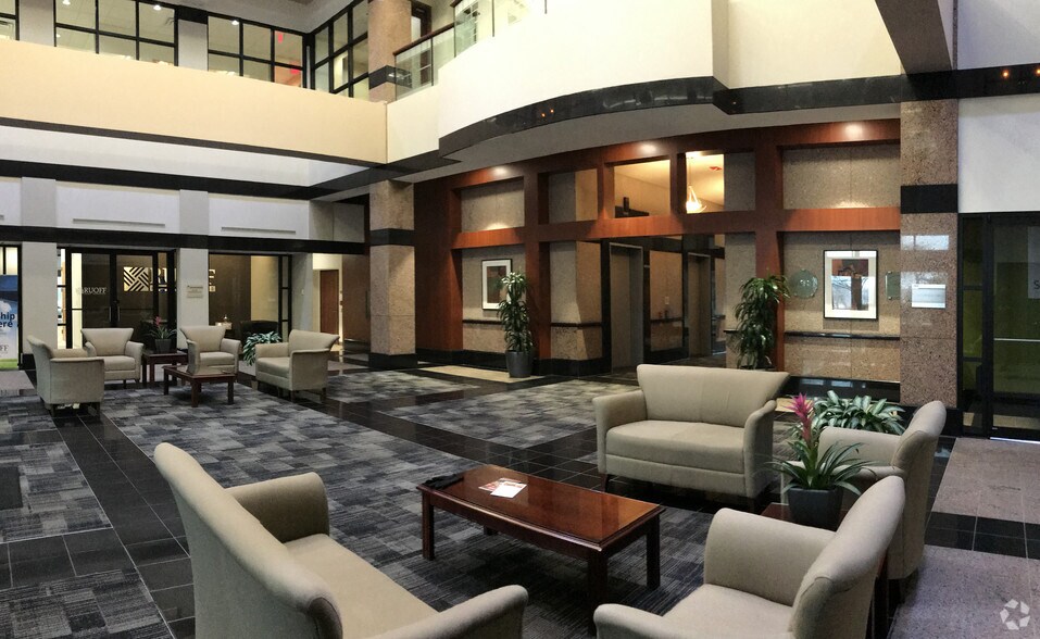 More Photos Of 3455 Mill Run Dr, Hilliard Office For Lease