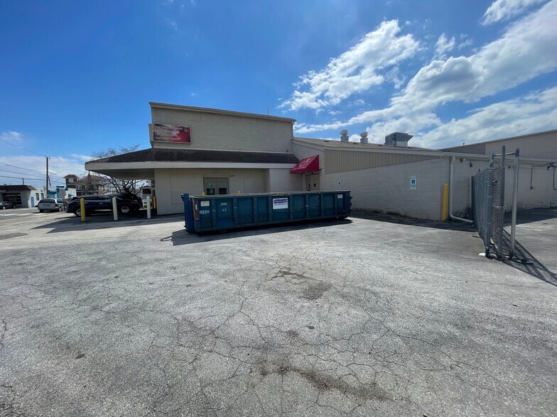 More Photos Of 1580 Huddell Ave, Marcus Hook Light Distribution For Lease