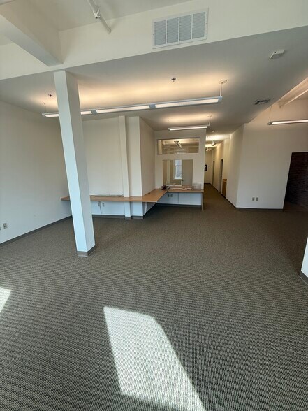 More Photos Of 601-605 Main St, Woodland Office For Lease