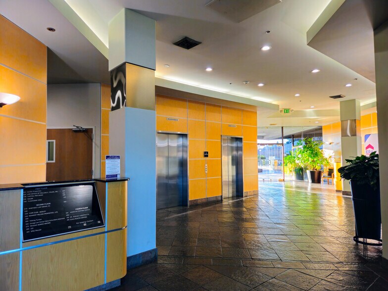 More Photos Of 1860 Howe Ave, Sacramento Office For Lease