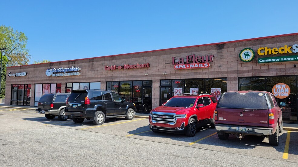 More Photos Of 34302 Euclid Ave, Willoughby General Retail For Lease
