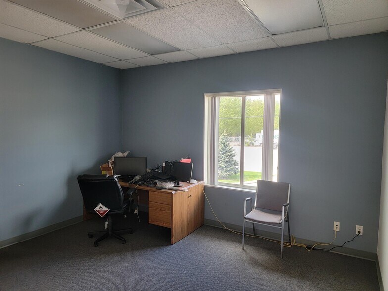 More Photos Of 9588 Milwaukee Way, Prince George Industrial For Lease