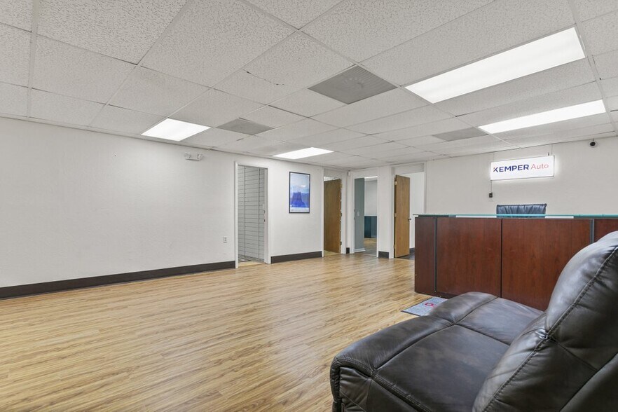 More Photos Of 6701 Beach Blvd, Jacksonville Freestanding For Lease