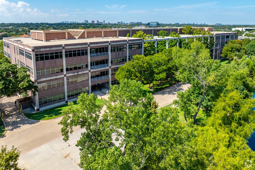 More Photos Of 12404 Park Central Dr, Dallas Office For Lease