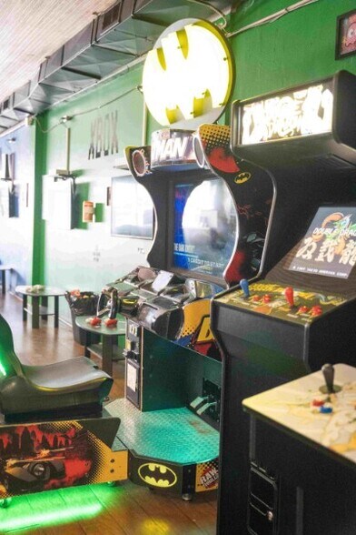 More Photos Of 110 1st Ave SE, Winchester Storefront Retail Office For Sale