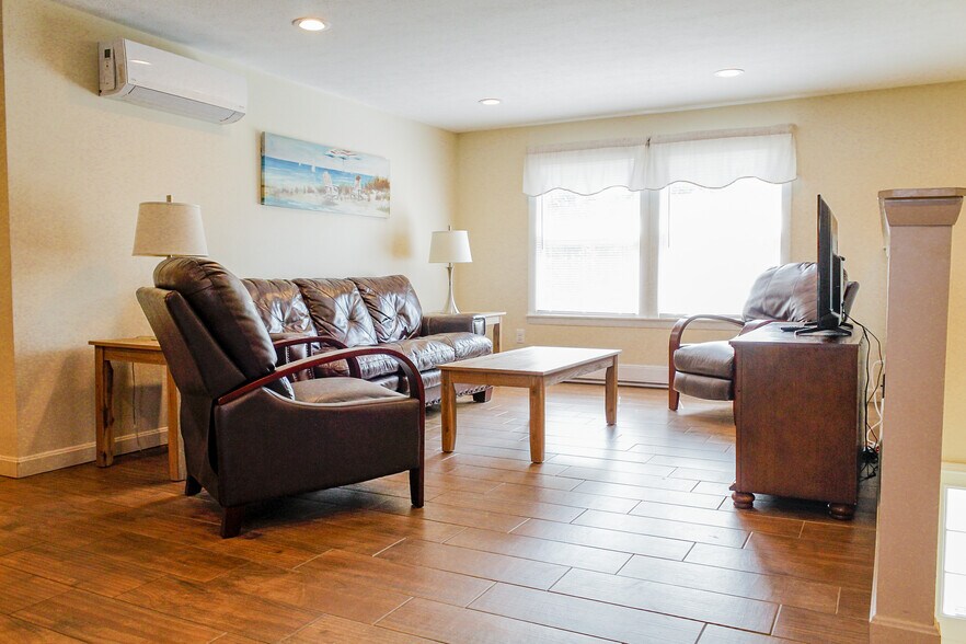 More Photos Of 105 Union Ave, Old Orchard Beach Apartments For Sale