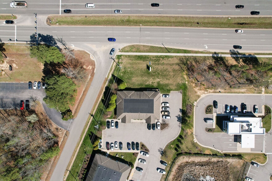 More Photos Of 10611 Greenyard Way, Chester Medical For Sale