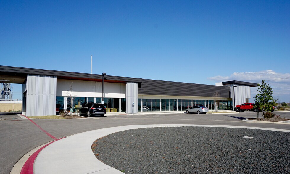 More Photos Of 531 Ed Schmidt, Hutto Unknown For Lease