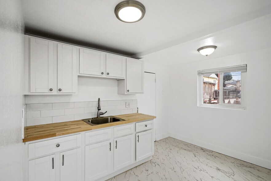 More Photos Of 8117 Ney Ave, Oakland Apartments For Sale