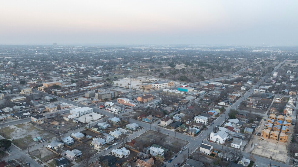 More Photos Of 128 Omaha St, San Antonio Land For Sale