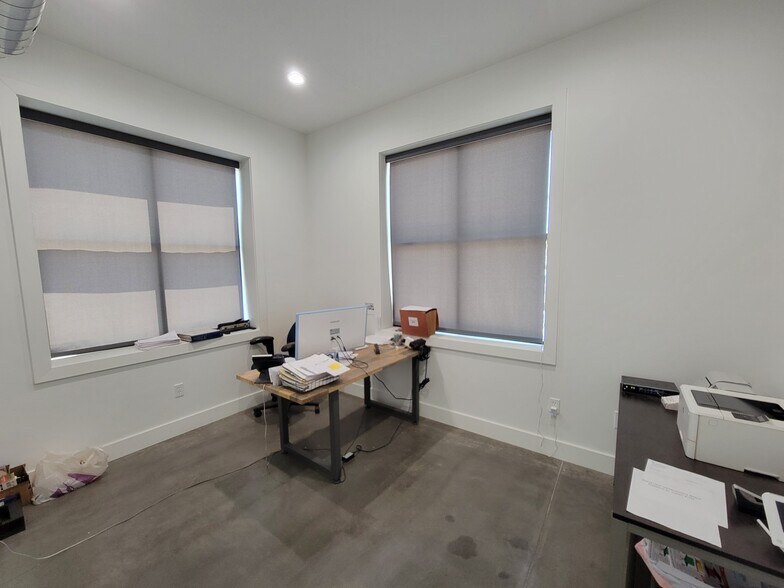 More Photos Of 32 S 1800 W, Lindon Warehouse For Lease