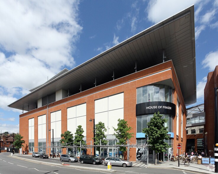 More Photos Of Eden Walk, High Wycombe General Retail For Lease