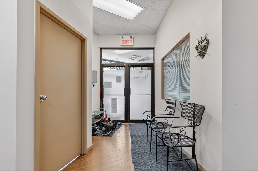More Photos Of 1558 Rue Viel, Montréal Office For Sale