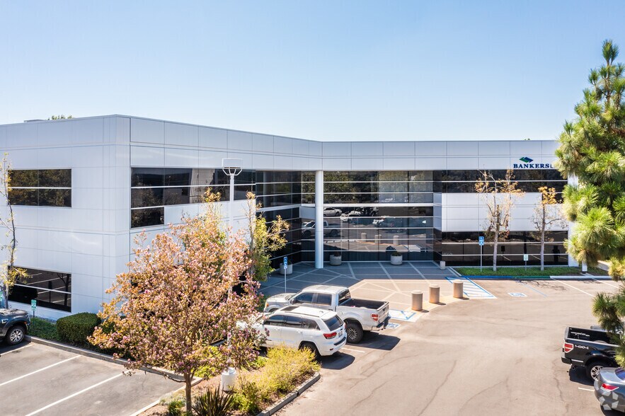 More Photos Of 3010-3070 Saturn St, Brea Unknown For Lease