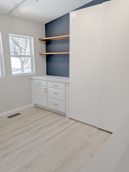 More Photos Of 802 S Jenkins Blvd, Akron Apartments For Sale