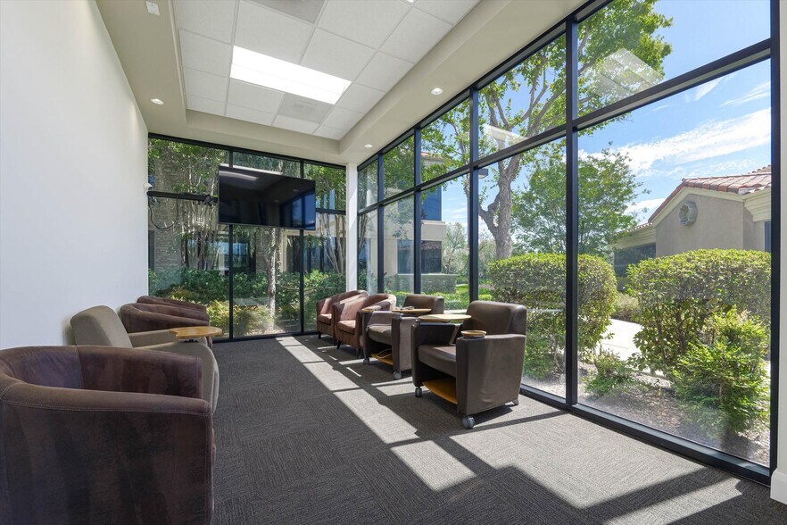 More Photos Of 3215 Old Conejo Rd, Newbury Park Medical For Sale