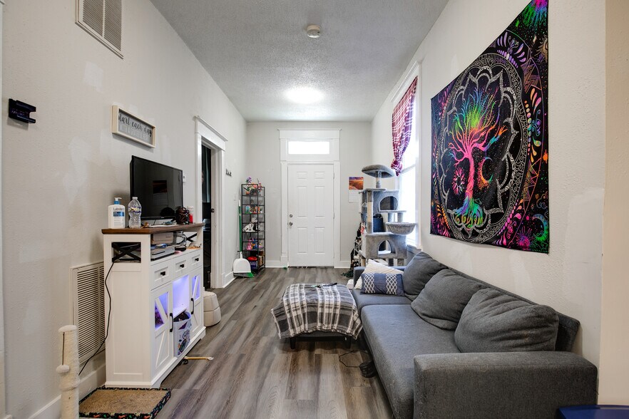 More Photos Of 3314 3rd Avenue Ave, Richmond Multifamily For Sale