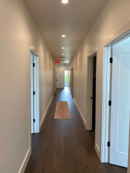 More Photos Of 123 E Jackson St, Burnet Coworking Space