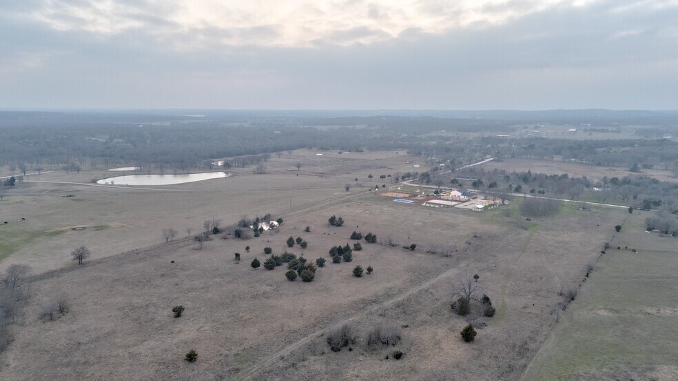 More Photos Of 550 County Road 297, Gainesville Specialty For Sale