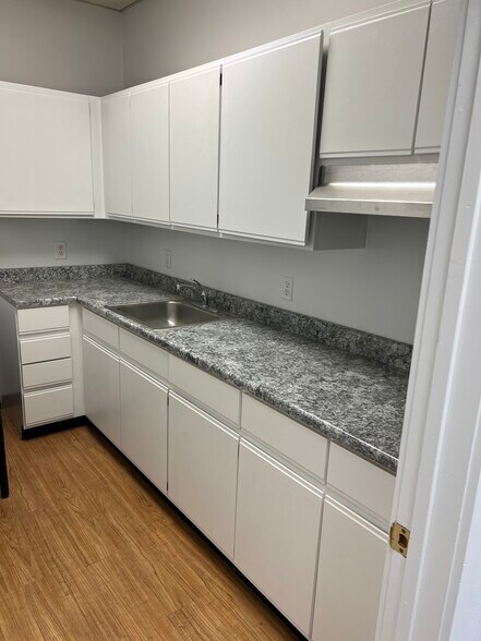 More Photos Of 630 S Ridley Creek Rd, Media Loft Creative Space For Lease