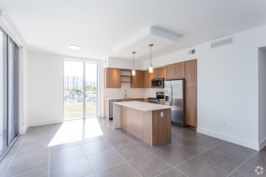 More Photos Of 180 NE 29th St, Miami Apartments For Lease