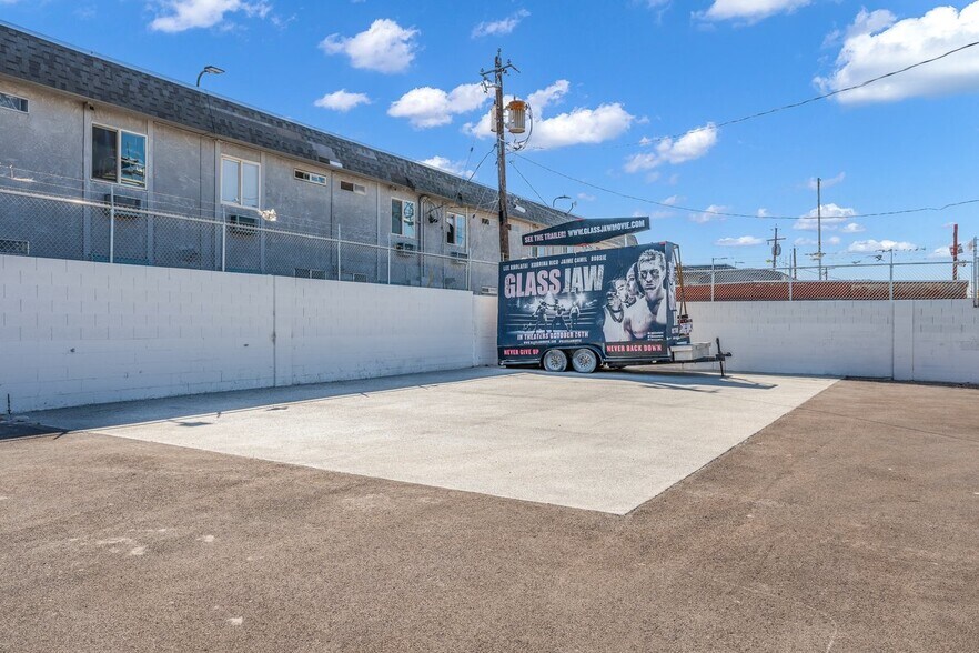 More Photos Of 2550 Fremont St, Las Vegas Auto Dealership For Sale