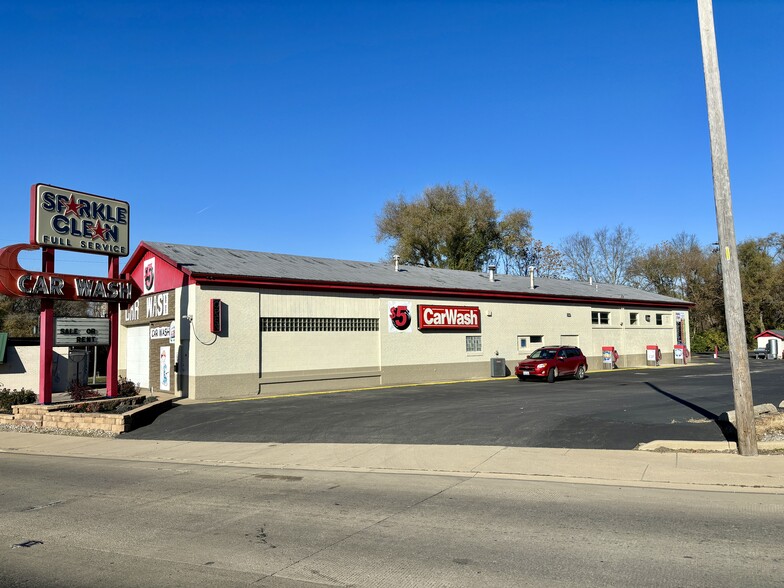 Primary Photo Of 815 E Main St, Danville Carwash For Sale