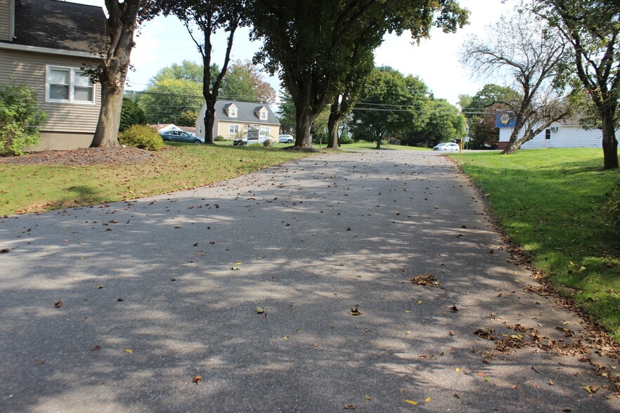 More Photos Of 205 State Route 31 N, Washington Office Residential For Lease