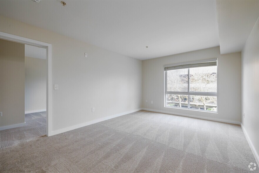 More Photos Of 123 NE 112th Ave, Bellevue Apartments For Lease