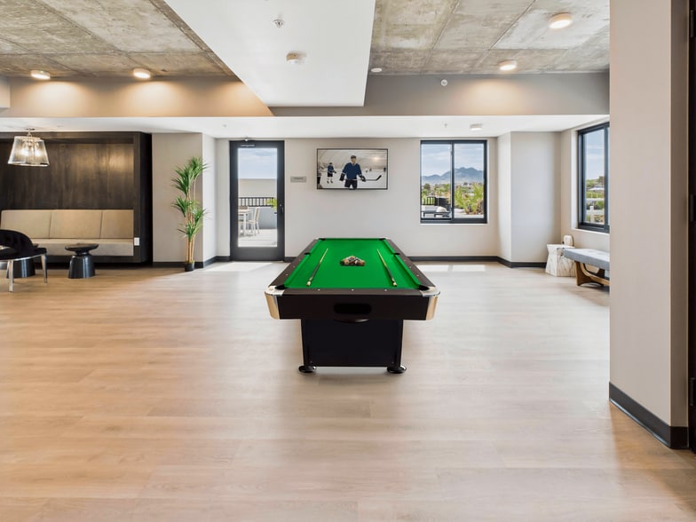 More Photos Of 215-219 S Water St, Henderson Apartments For Sale