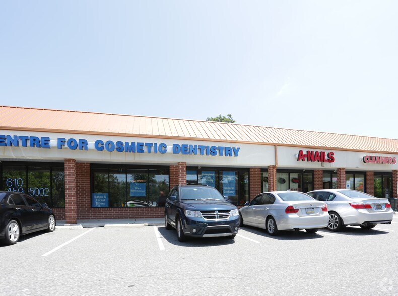 More Photos Of 275 Wilmington W Chester Pike, Chadds Ford Storefront For Lease
