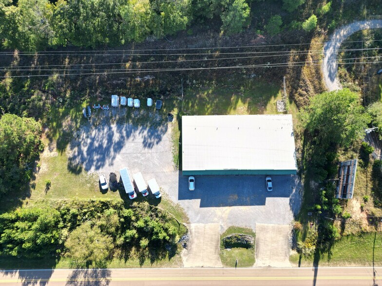 More Photos Of 9800 I-55, Terry Freestanding For Sale