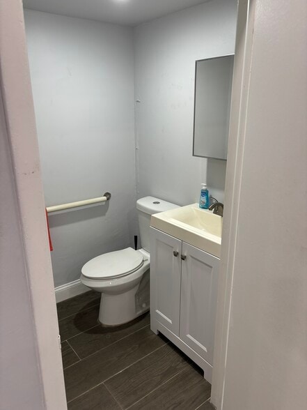 More Photos Of 12217 SW 132nd Ct, Miami Light Distribution For Sale