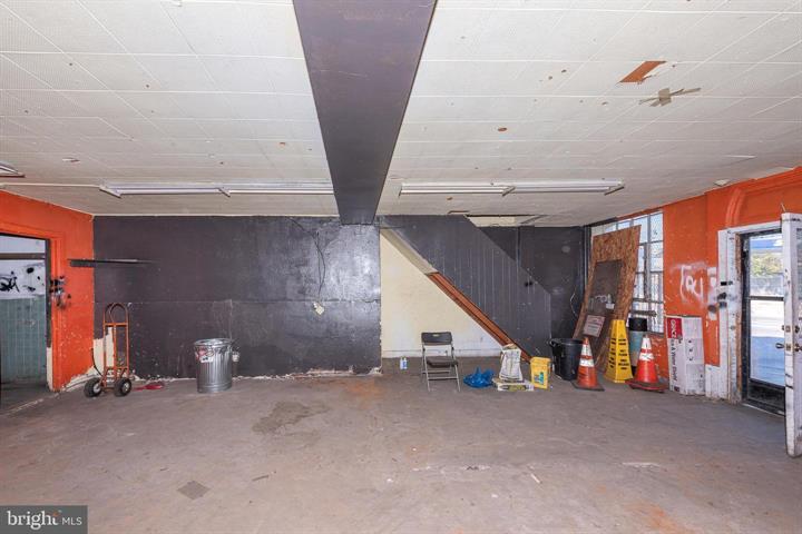 More Photos Of 1873 N Gay St, Baltimore Storefront Retail Office For Lease
