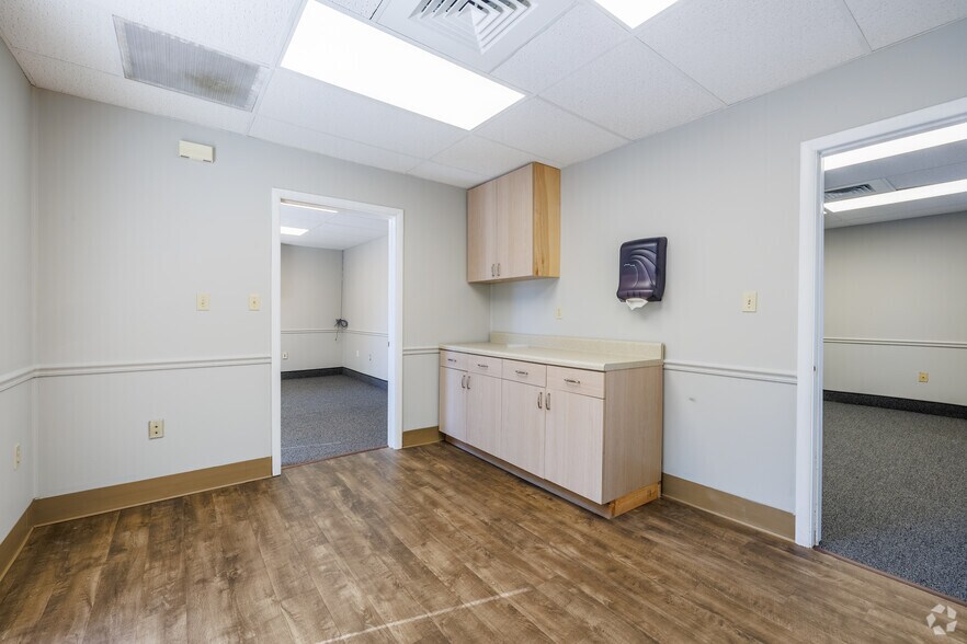 More Photos Of , Tallahassee Office For Sale