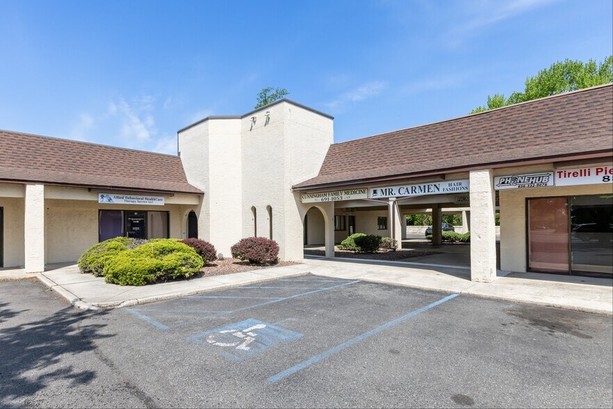 More Photos Of 2630 E Chestnut Ave, Vineland Medical For Sale